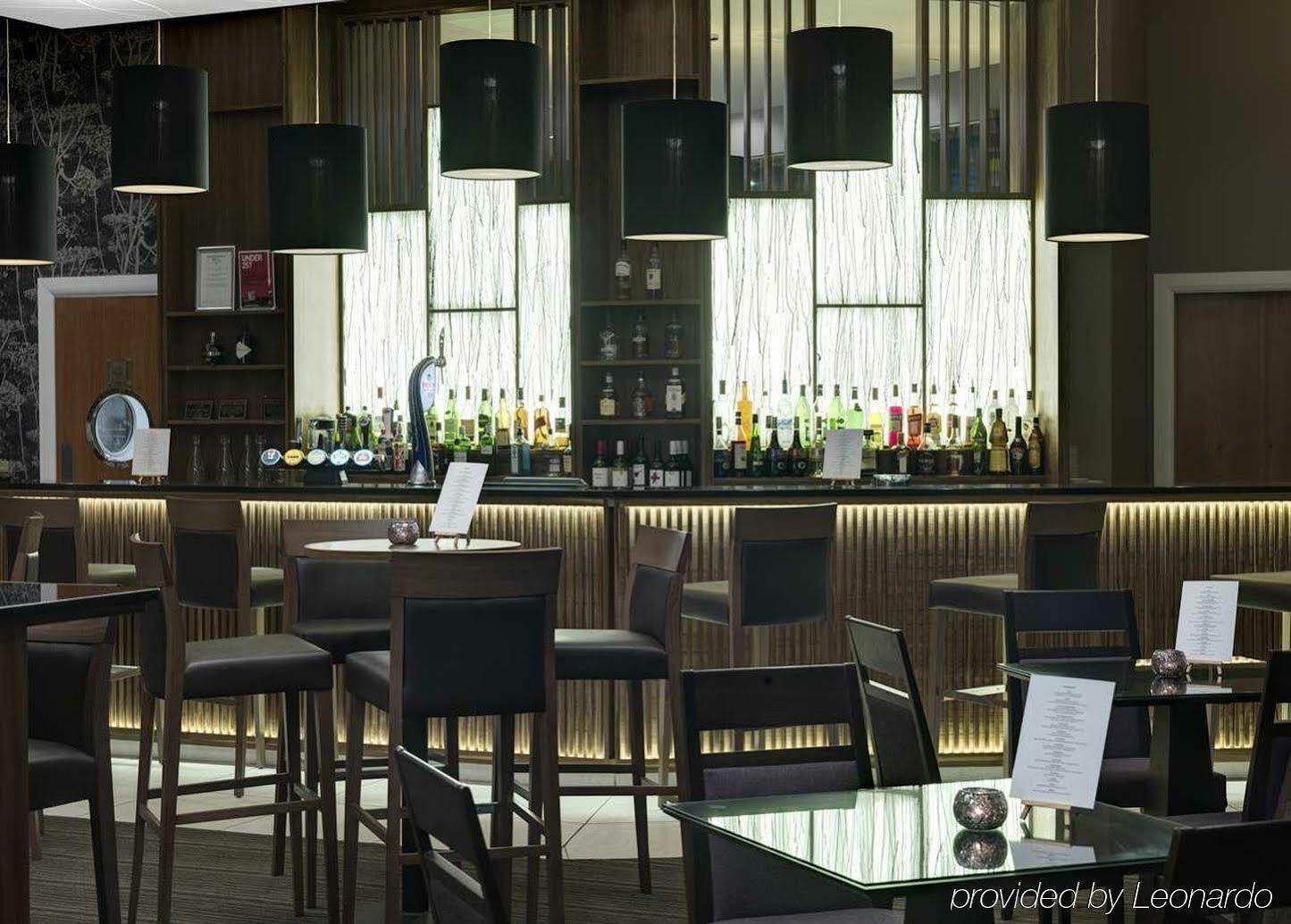 Hilton Garden Inn Aberdeen City Centre Экстерьер фото