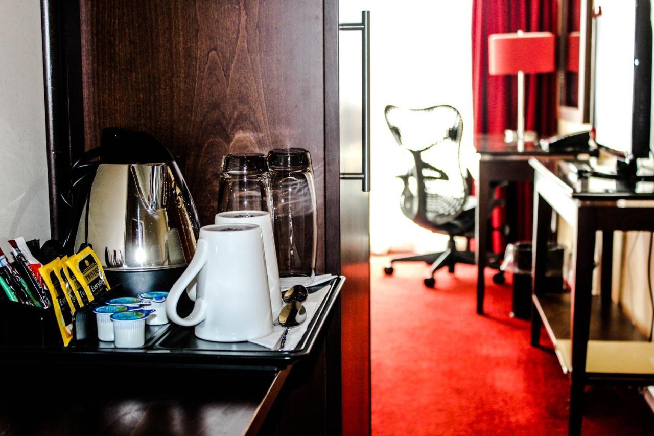 Hilton Garden Inn Aberdeen City Centre Экстерьер фото
