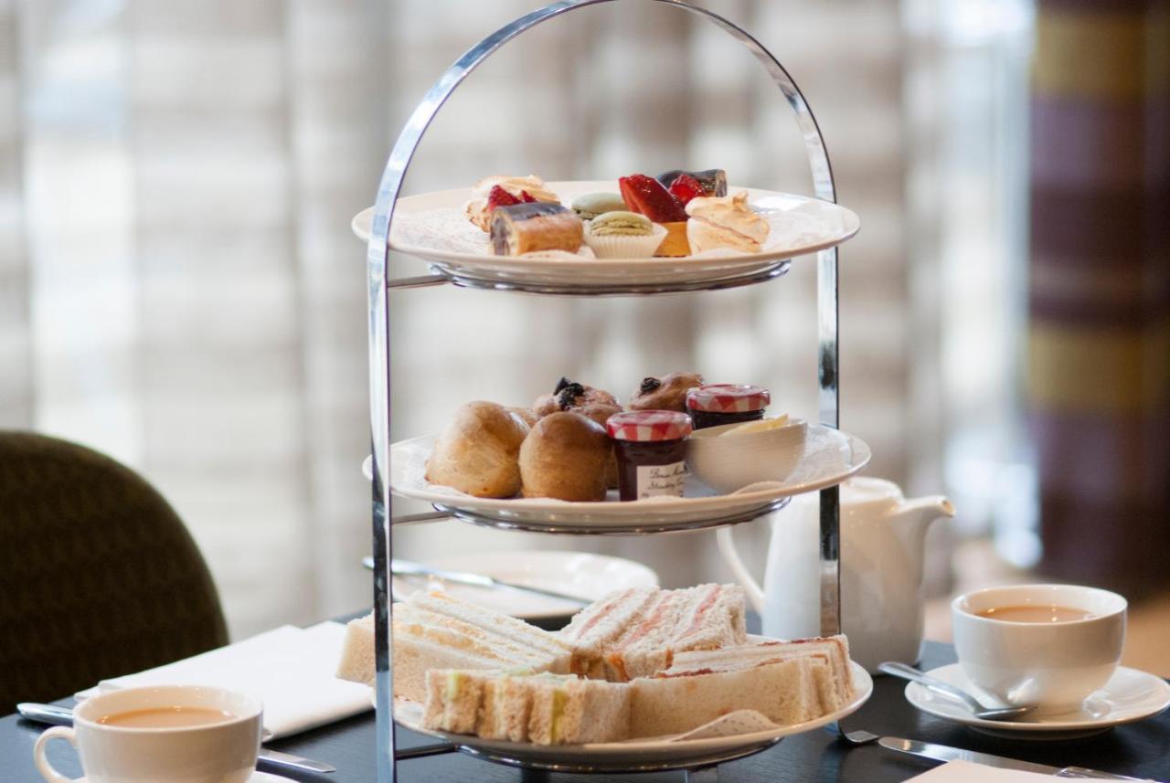 Hilton Garden Inn Aberdeen City Centre Экстерьер фото